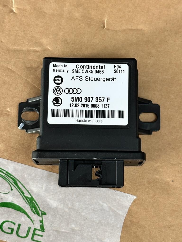 VW STEUERGERÄT LEUCHT WEITEN REGULIERUNG AFS 5M0907357F ORIG.NUR 95-KM STAND !!