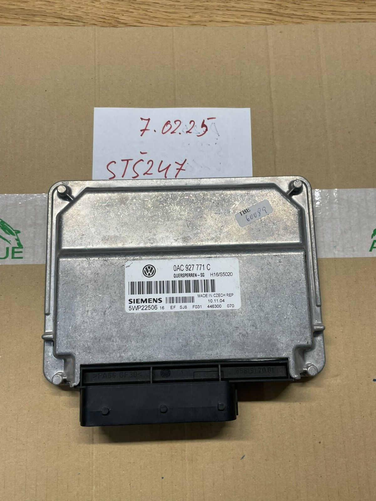 VW TOUAREG 7L STEUERGERÄT FÜR QUERSPERREN 0AC927771C = 0AC927771D DEM V TEST CAR - Obrázek 12