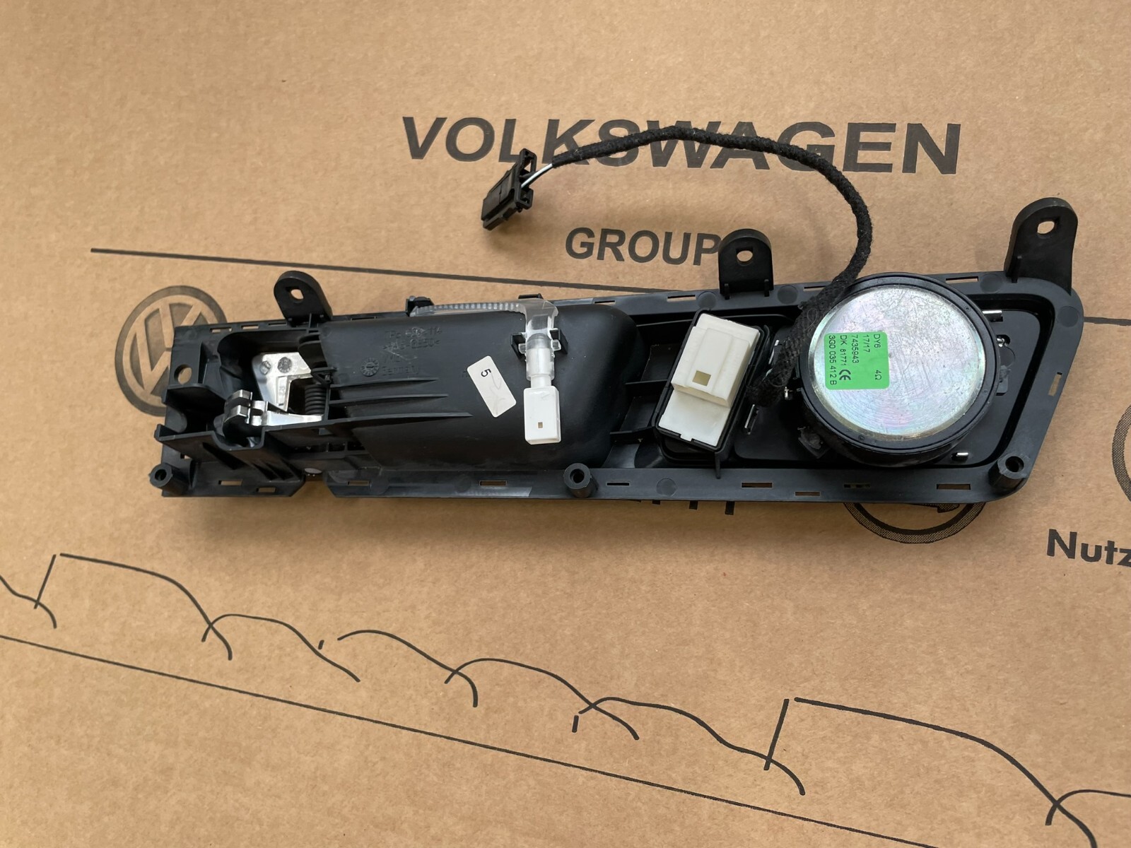 VW TOUAREG 7P TÜRGRIFF ZIERLEISTE DEKOR VORN R MIT DYNAUDIO ABDECKUNG 7P6837114 - Obrázek 14