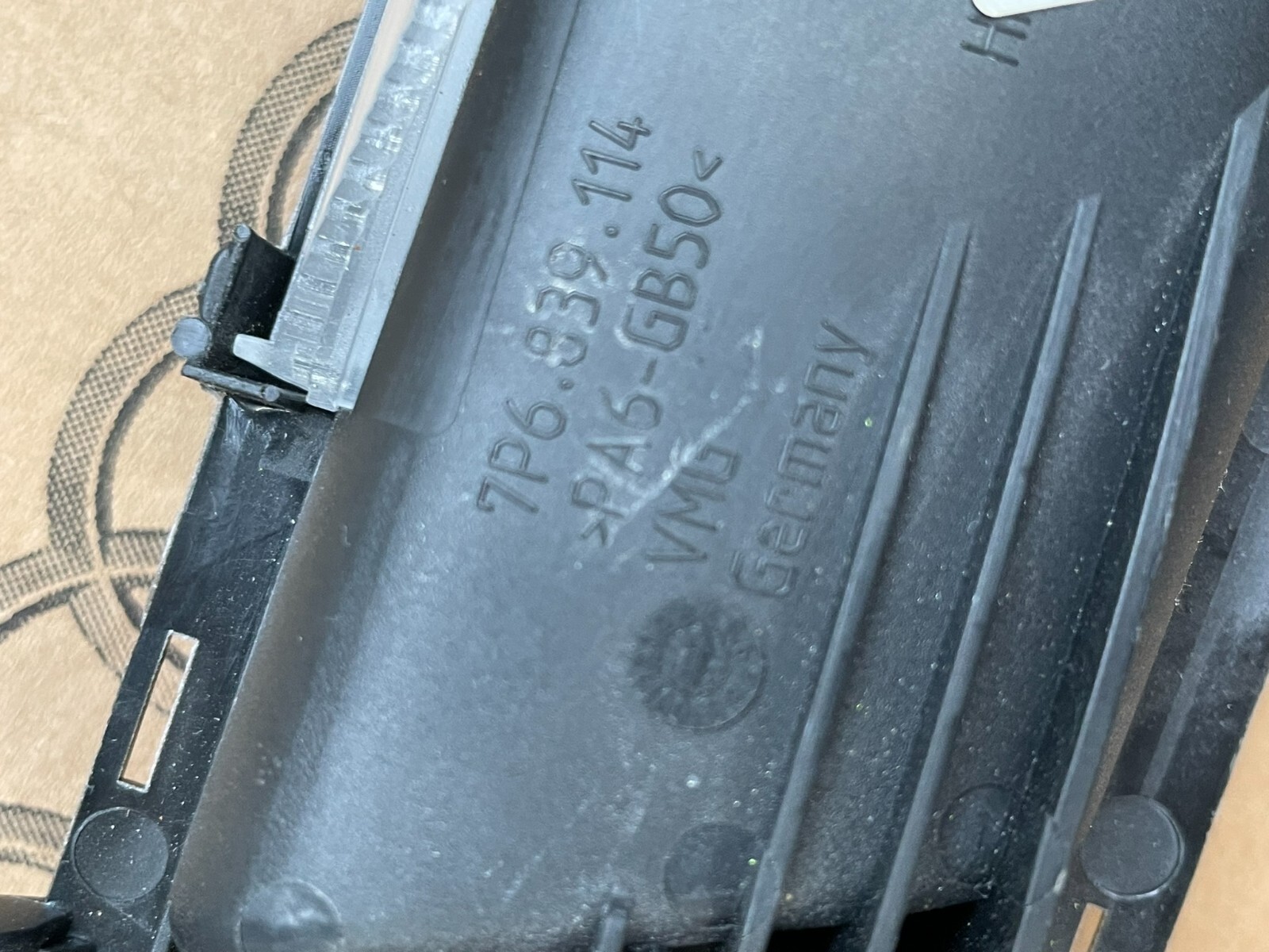 VW TOUAREG 7P TÜRGRIFF ZIERLEISTE DEKOR VORN R MIT DYNAUDIO ABDECKUNG 7P6837114 - Obrázek 17