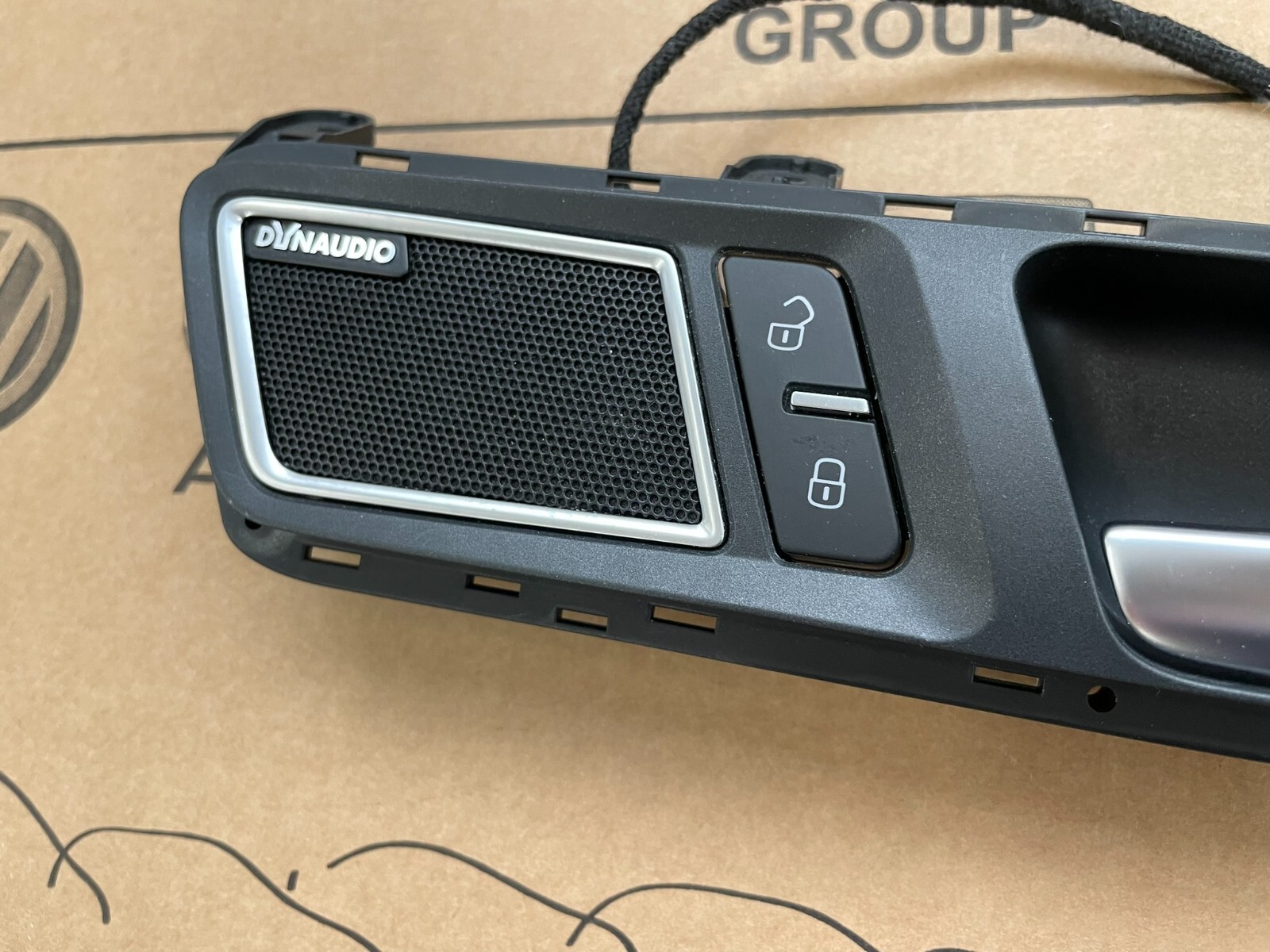 VW TOUAREG 7P TÜRGRIFF ZIERLEISTE DEKOR VORN R MIT DYNAUDIO ABDECKUNG 7P6837114 - Obrázek 10