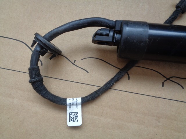 VW TOUAREG ANTRIEBSEINHEIT FUR HECKKLAPPE ELEKTRISCH 7P6827851F ORIGINÁL VW TEIL - Obrázek 17