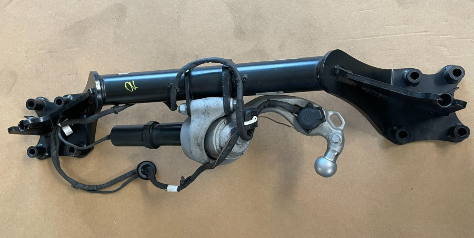 VW TOUAREG CR7 Anhängerkupplung Elektrisch Schwenkbar 760803881E 760803881G Orig