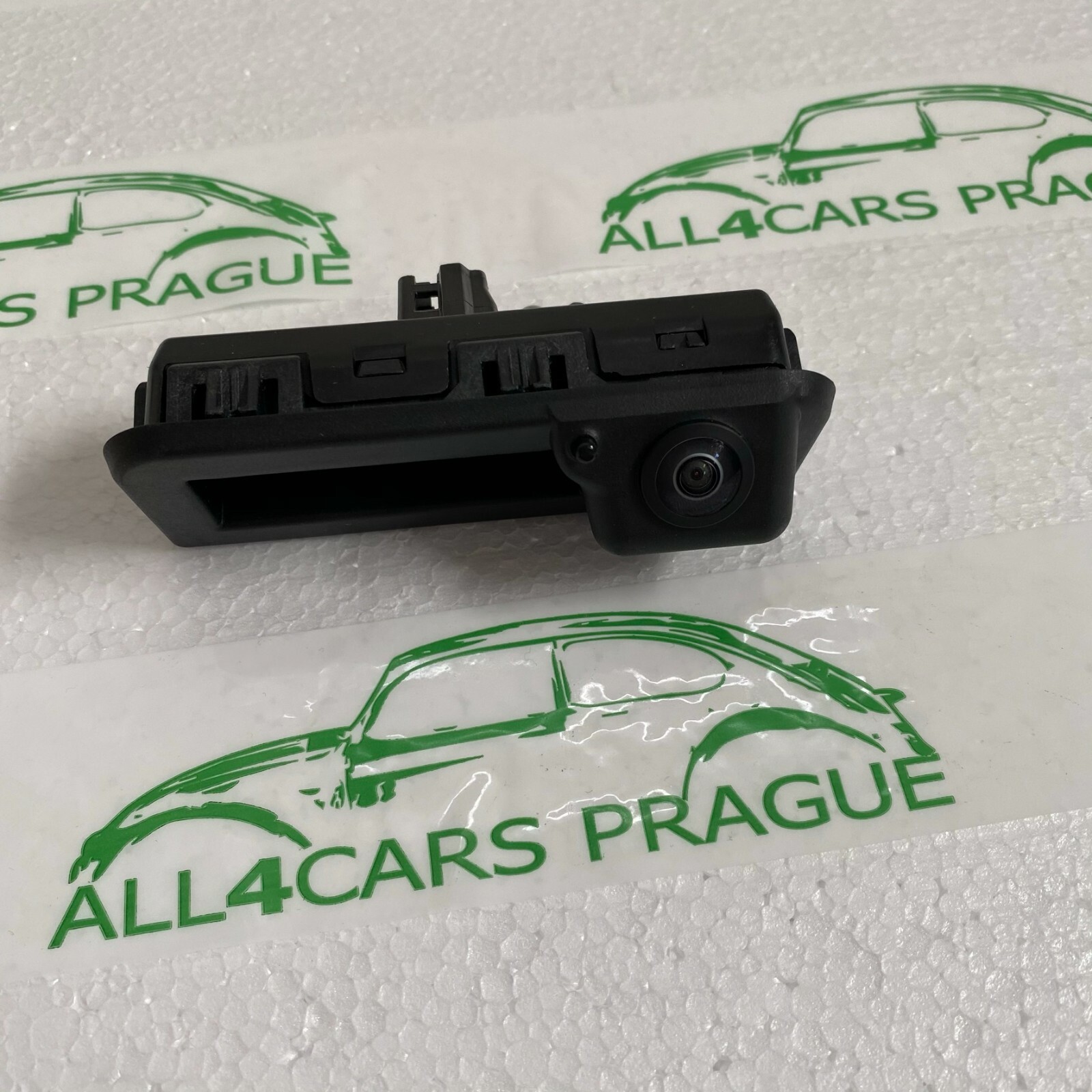 VW TOUAREG III CR7 RÜCKFAHRKAMERA HECKKLAPPENGRIFF 760827566 ORIGINAL VW NEU !!!