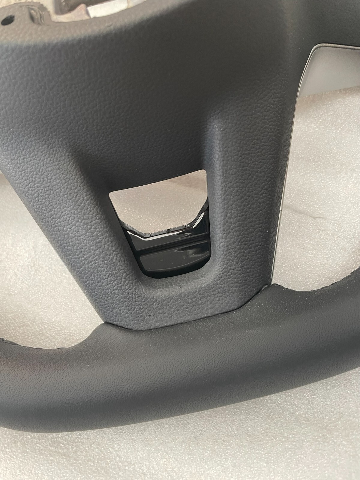 VW TOUAREG III CR7 SPORT LEDER LENKRAD R 760419089P - NUR 1971 KM STAND ORIG VW - Obrázek 20