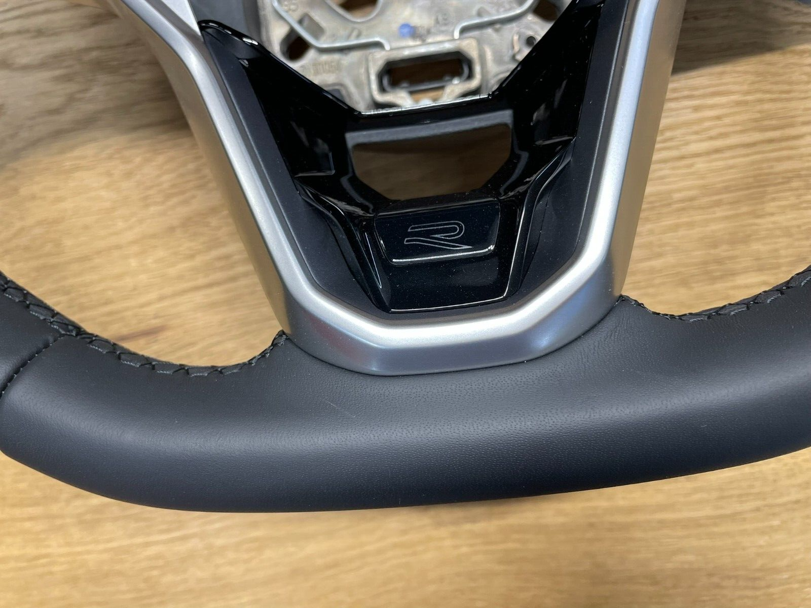 VW TOUAREG MULTIFUNKTIONS LEDER LENKRAD SPORT "R" 760419089Q FAST NEU TEST CAR - Obrázek 19