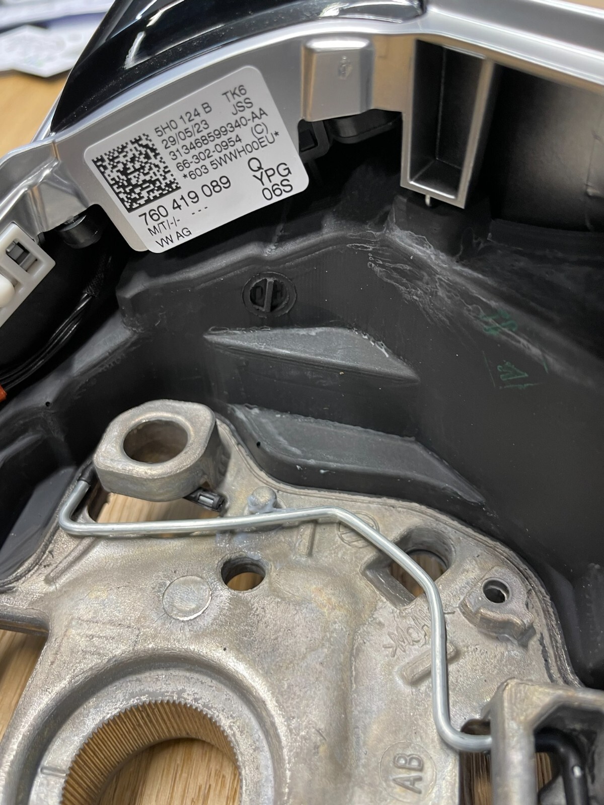 VW TOUAREG MULTIFUNKTIONS LEDER LENKRAD SPORT "R" 760419089Q FAST NEU TEST CAR - Obrázek 4