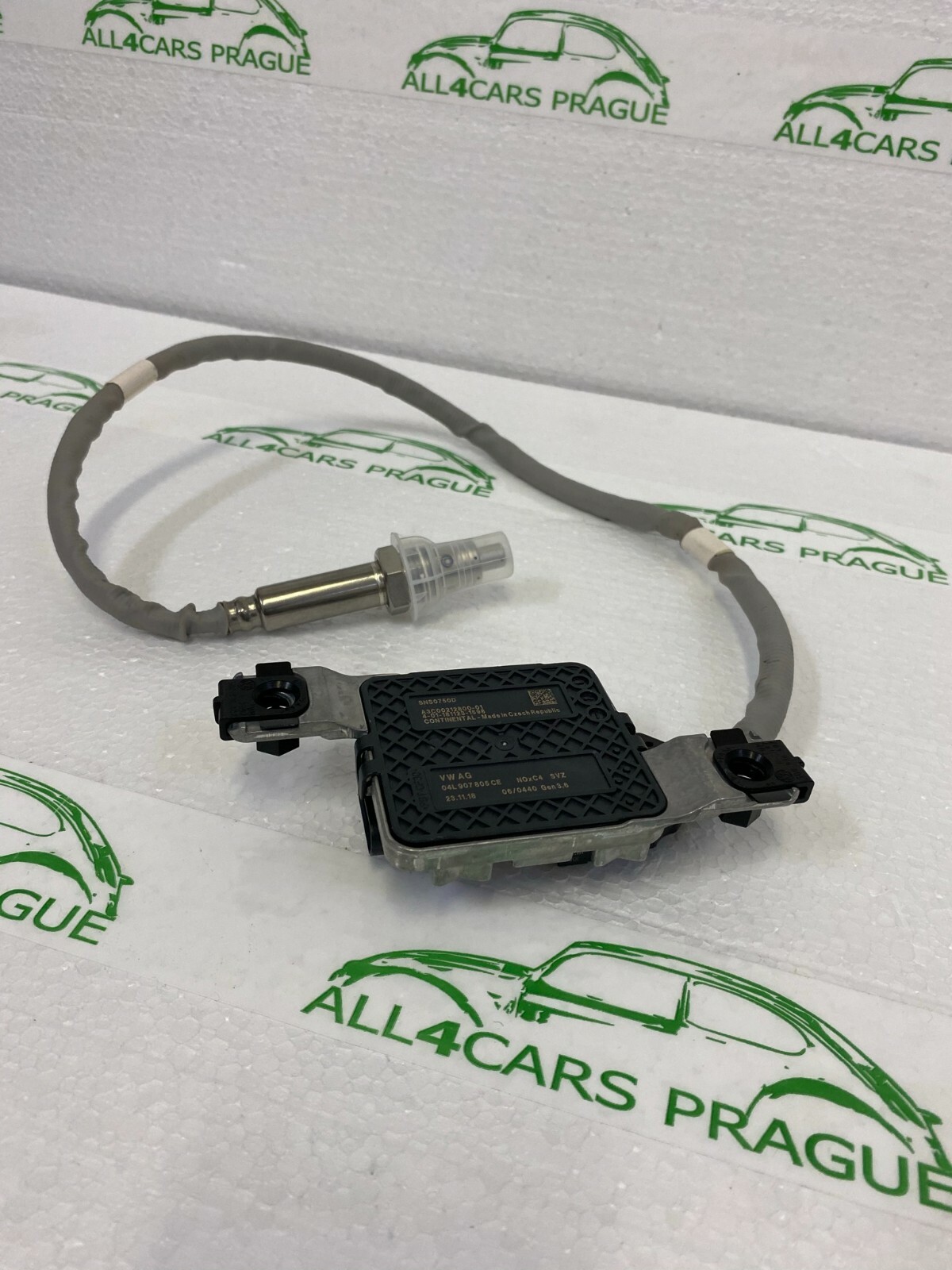 04L907805CE NOX SENZOR VW AUDI SKODA SEAT NOX SENZOR 04L907805CE ORIG. VW - NEU