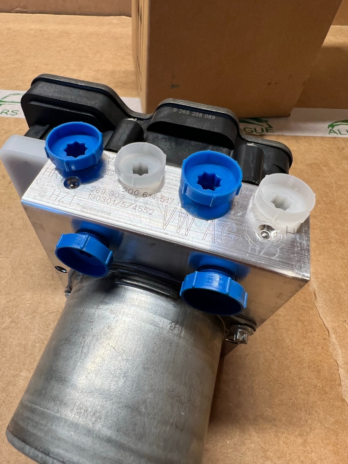 2Q0 614 517 F BEF - VW, AUDI, ŠKODA, SEAT ABS PUMPE 2Q0614517F = 2Q0614517AF NEU - Obrázek 7