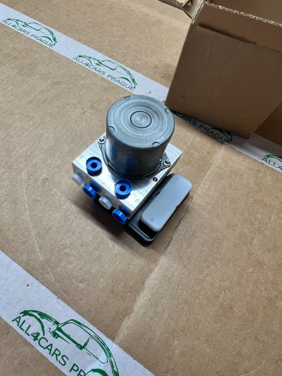 2Q0 614 517 F BEF - VW, AUDI, ŠKODA, SEAT ABS PUMPE 2Q0614517F = 2Q0614517AF NEU