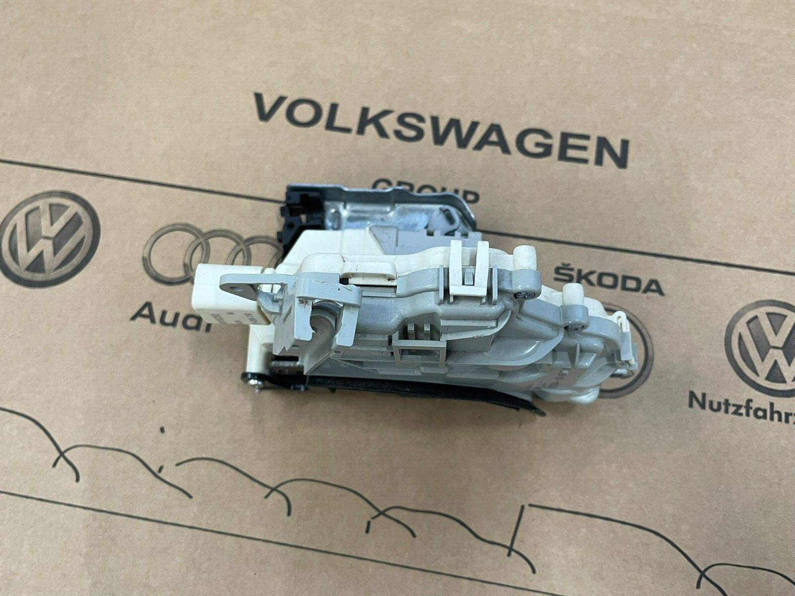 4G0839016E AUDI A6 A7 Q7.... VW TOUAREG TÜRSCHLOSS DOOR LOCK 4G0839016E Fast Neu - Obrázek 12