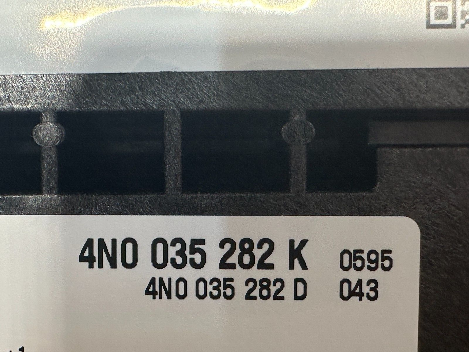 4N0035282K PORSCHE AUDI NOTRUF HOCHKOMMUNIKATIONSEINHEIT 4N0 035 282 K ORIG.NEU - Obrázek 3