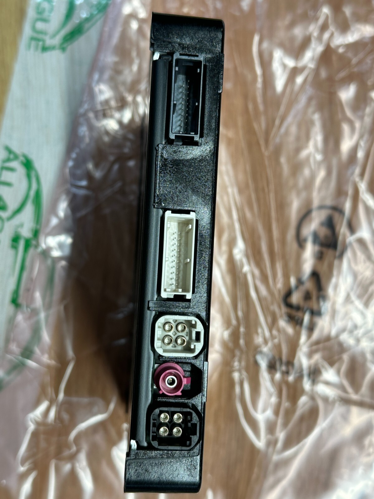 4N0035282K PORSCHE AUDI NOTRUF HOCHKOMMUNIKATIONSEINHEIT 4N0 035 282 K ORIG.NEU - Obrázek 9