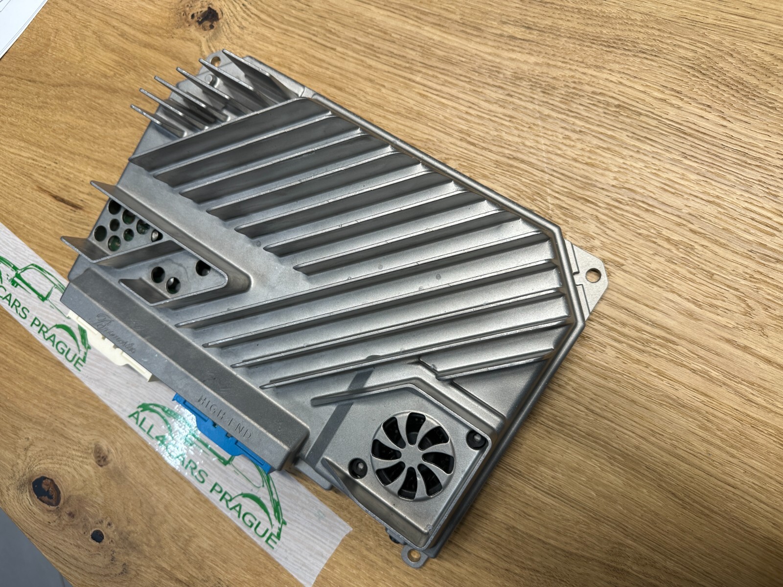 A0009007439 MERCEDES-BENZ W192 W223 W232 VERSTARKER BURMESTER A0009007439 OE NEU - Obrázek 6