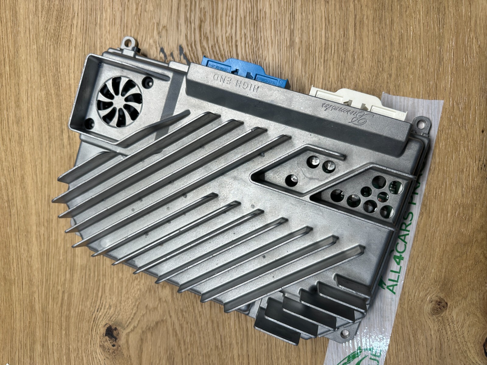 A0009007439 MERCEDES-BENZ W192 W223 W232 VERSTARKER BURMESTER A0009007439 OE NEU - Obrázek 9