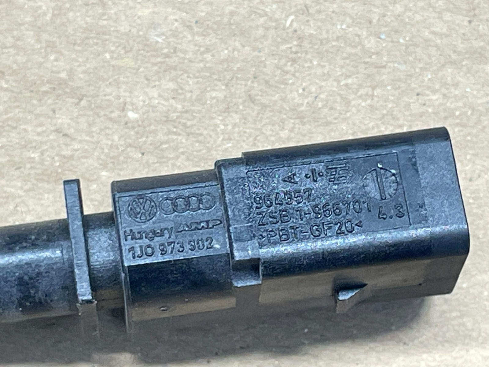 AUDI A4 A5 A6 Q5 2.0 TDI ABGASTEMPERATURGEBER 4G0906088J = 4G0906088AL TEST CAR - Obrázek 4