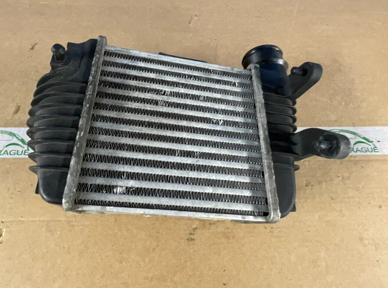 AUDI A6 2.7TDI LADELUFTKÜHLER R. 4F0145806Q = 4F0145806R = 4F0145806T TEST WAGEN