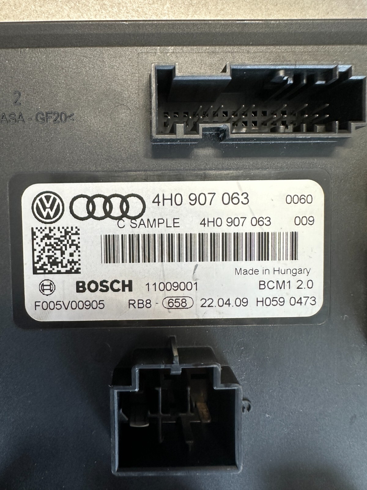 AUDI A6 A8 BORDNETZ-KOMFORTSTEUERGERÄT 4H0907063 Fast Neu Teil dem v Test Wagen - Obrázek 12