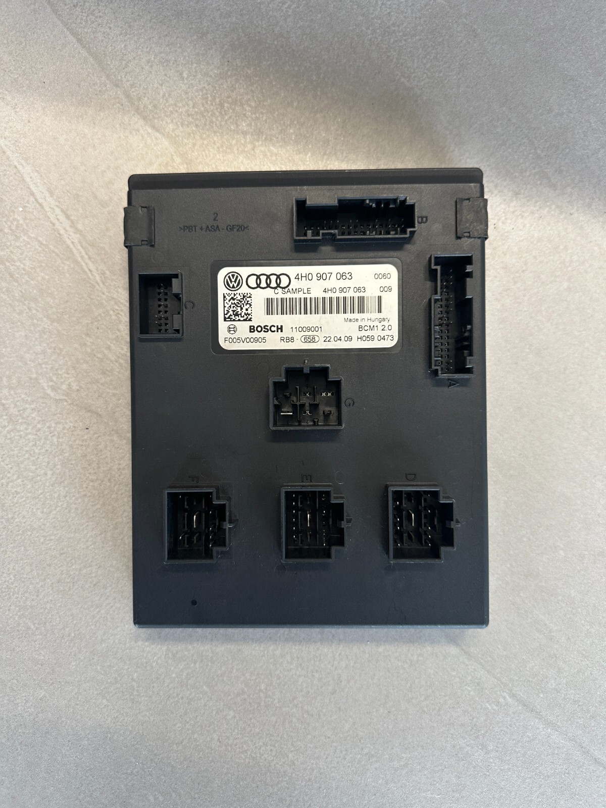 AUDI A6 A8 BORDNETZ-KOMFORTSTEUERGERÄT 4H0907063 Fast Neu Teil dem v Test Wagen