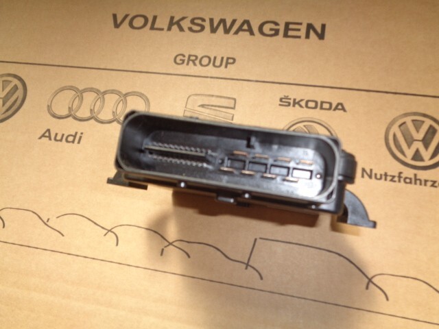 AUDI A6 STEUERGERÄT ELEKTROMECHANISCHE FESTELLBREMSE 4F0907801A B,C,D fast Neu.. - Obrázek 11