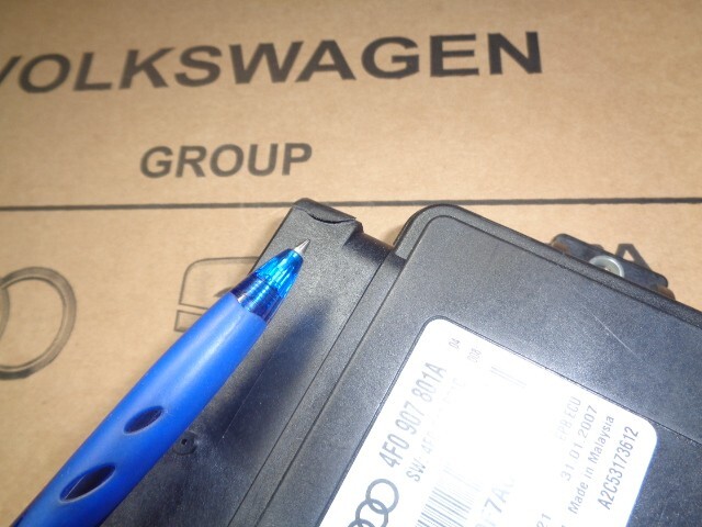 AUDI A6 STEUERGERÄT ELEKTROMECHANISCHE FESTELLBREMSE 4F0907801A B,C,D fast Neu.. - Obrázek 6