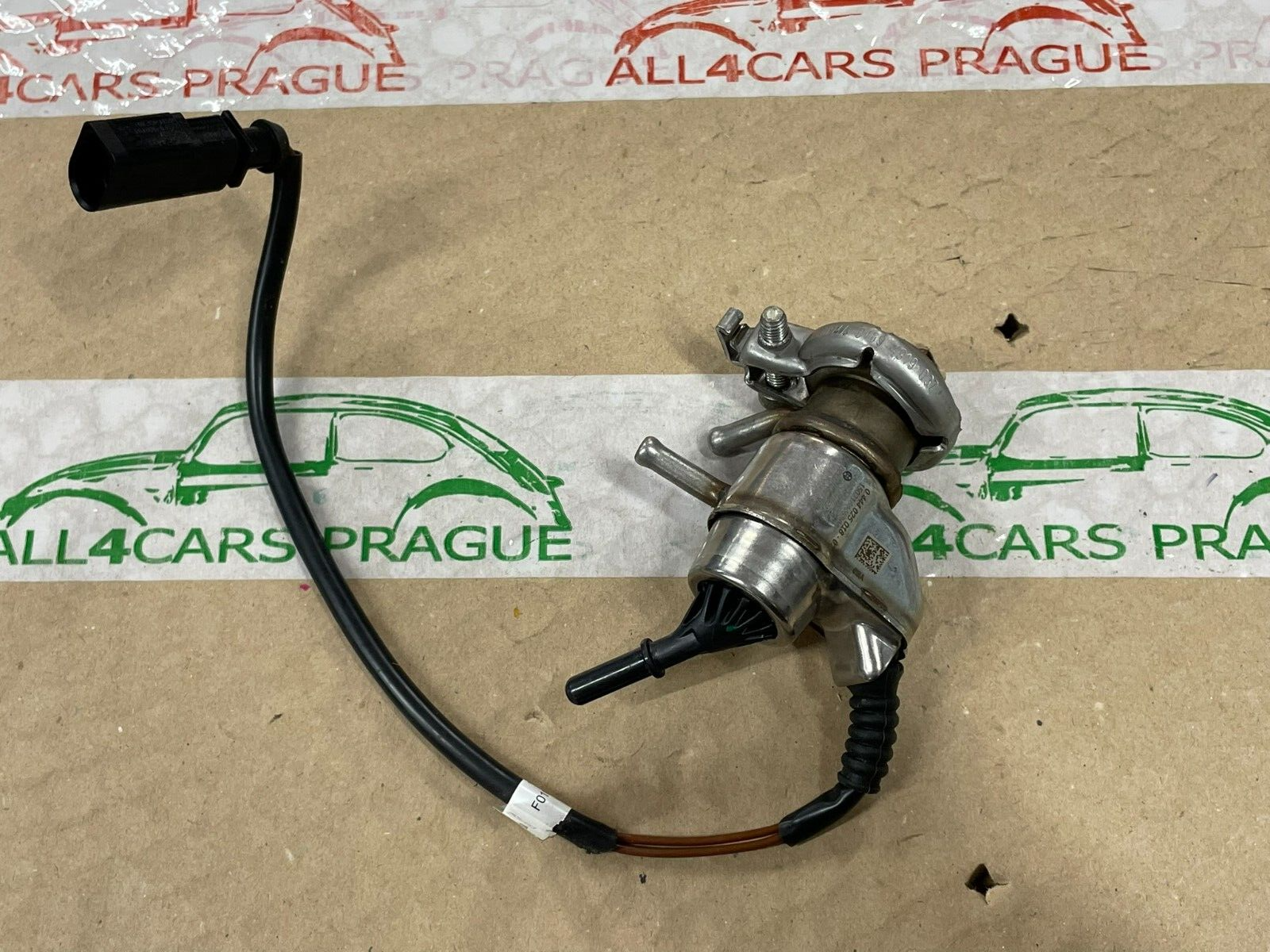 AUDI EINSPRITZVENTIL ADBLUE REDUKTIONSMITTEL 4G0131113C = 4G0131113D= 4G0131113E - Obrázek 17