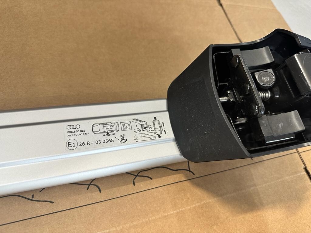 AUDI Q5 SATZ DACHTRÄGER MIT DACHSCHIENEN 80A860019 ORIGINAL NEU!!! - Obrázek 12