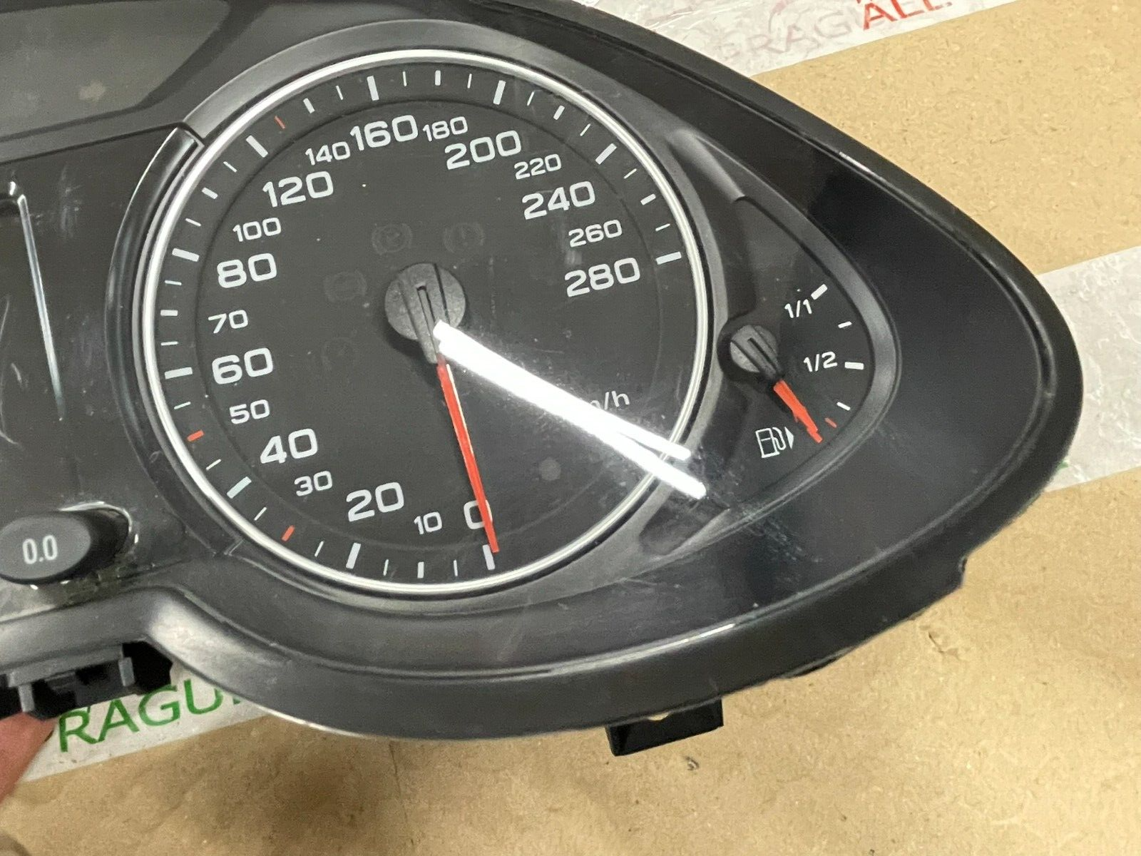 AUDI Q5 TACHO TACHOMETER KOMBIINSTRUMENT 8R0920930D TEIL IST DEMONT V TEST WAGEN - Obrázek 16
