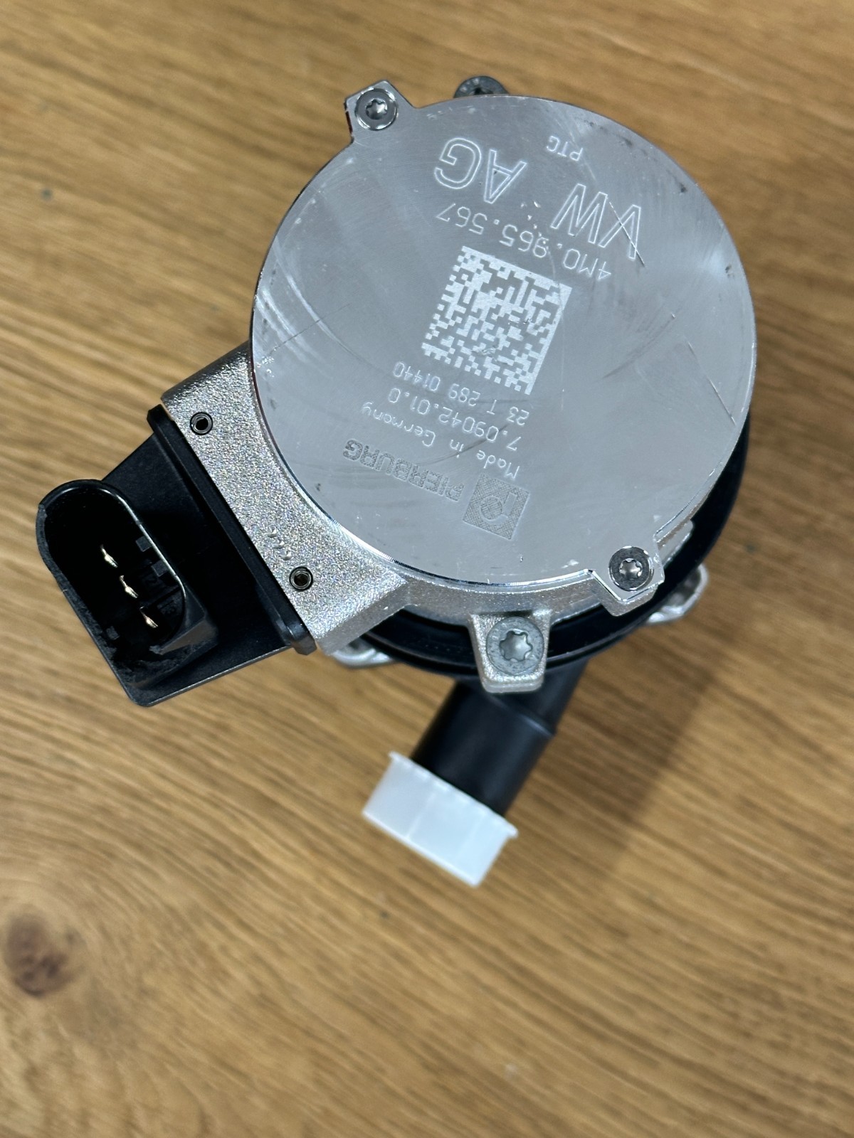 AUDI Q7, Q8 4M KÜHLMITTELPUMPE 4M0965567 ZUSATZ WASSERPUMPE ORIG.AUDI NEU TEIL!! - Obrázek 14