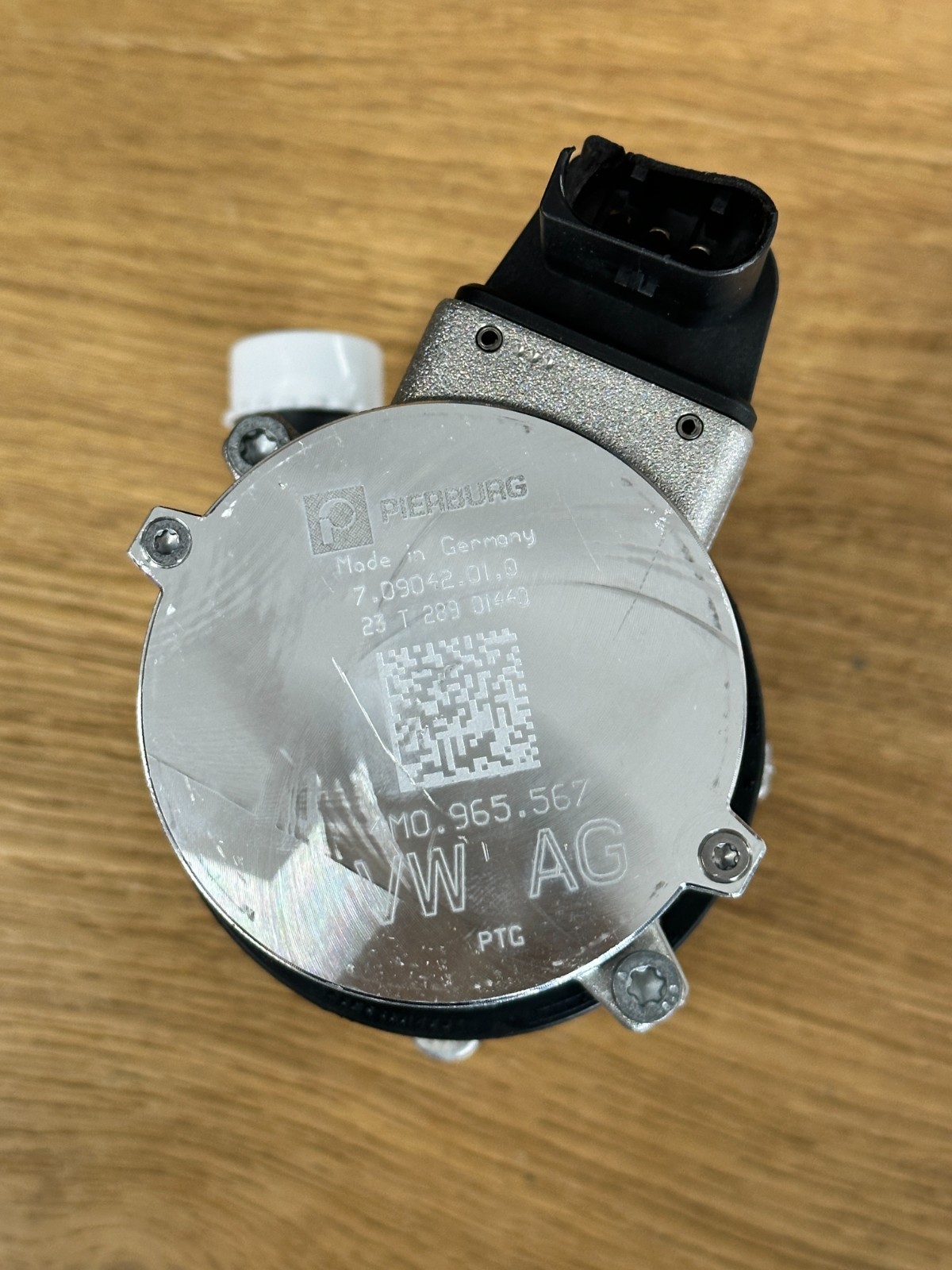 AUDI Q7, Q8 4M KÜHLMITTELPUMPE 4M0965567 ZUSATZ WASSERPUMPE ORIG.AUDI NEU TEIL!! - Obrázek 16