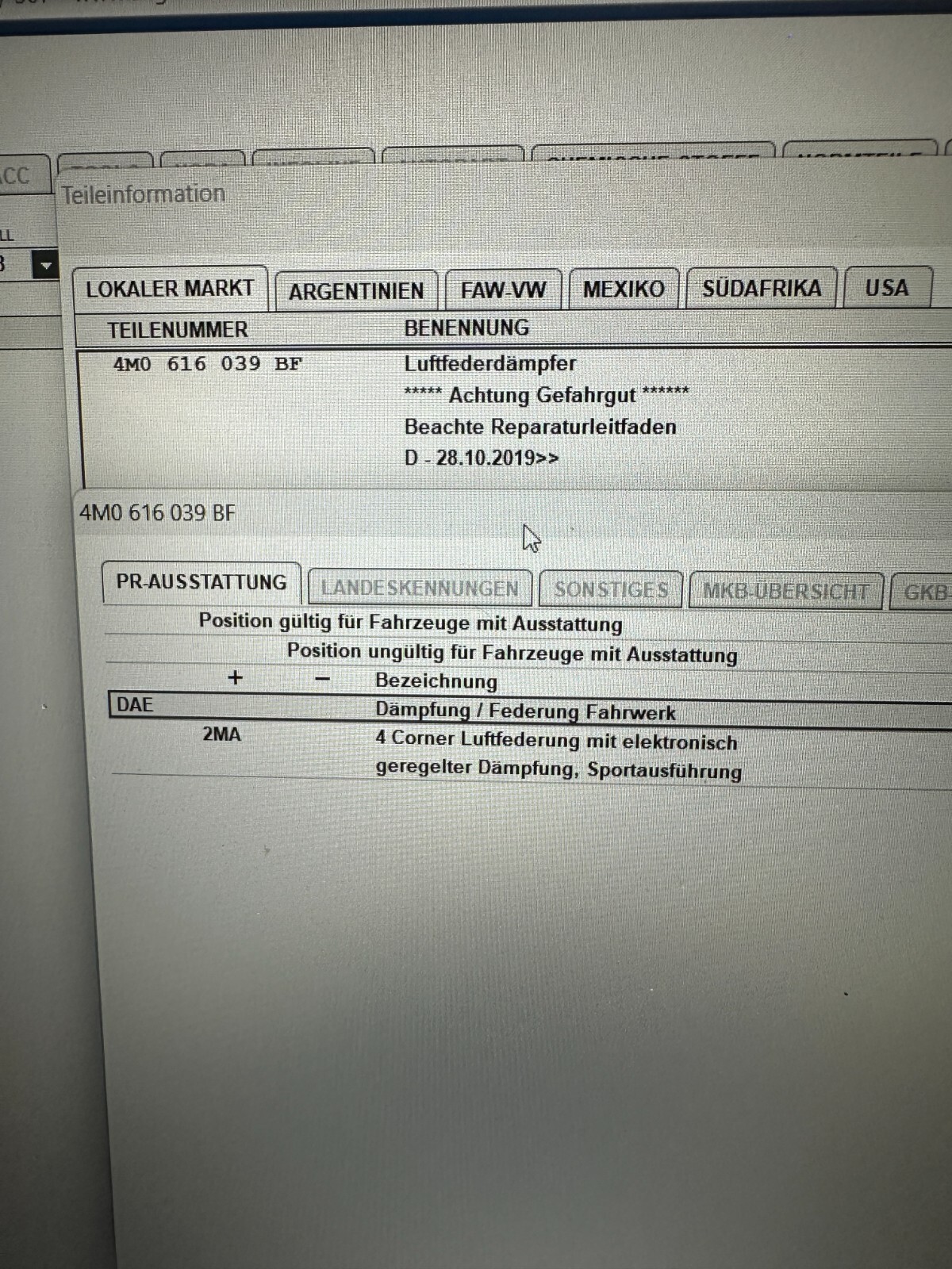 AUDI Q7, Q8, RSQ8 LUFT STOßDÄMPFER VORN L+R 4M0616039BB = 4M0616039BF SET - Obrázek 6