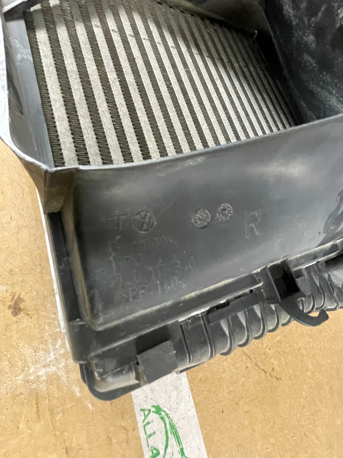 AUDI Q7 VW TOUAREG TURBOKÜHLER RECHTS 7L0145804 = 7L0145804A = 7P6145804A , F, C - Obrázek 12