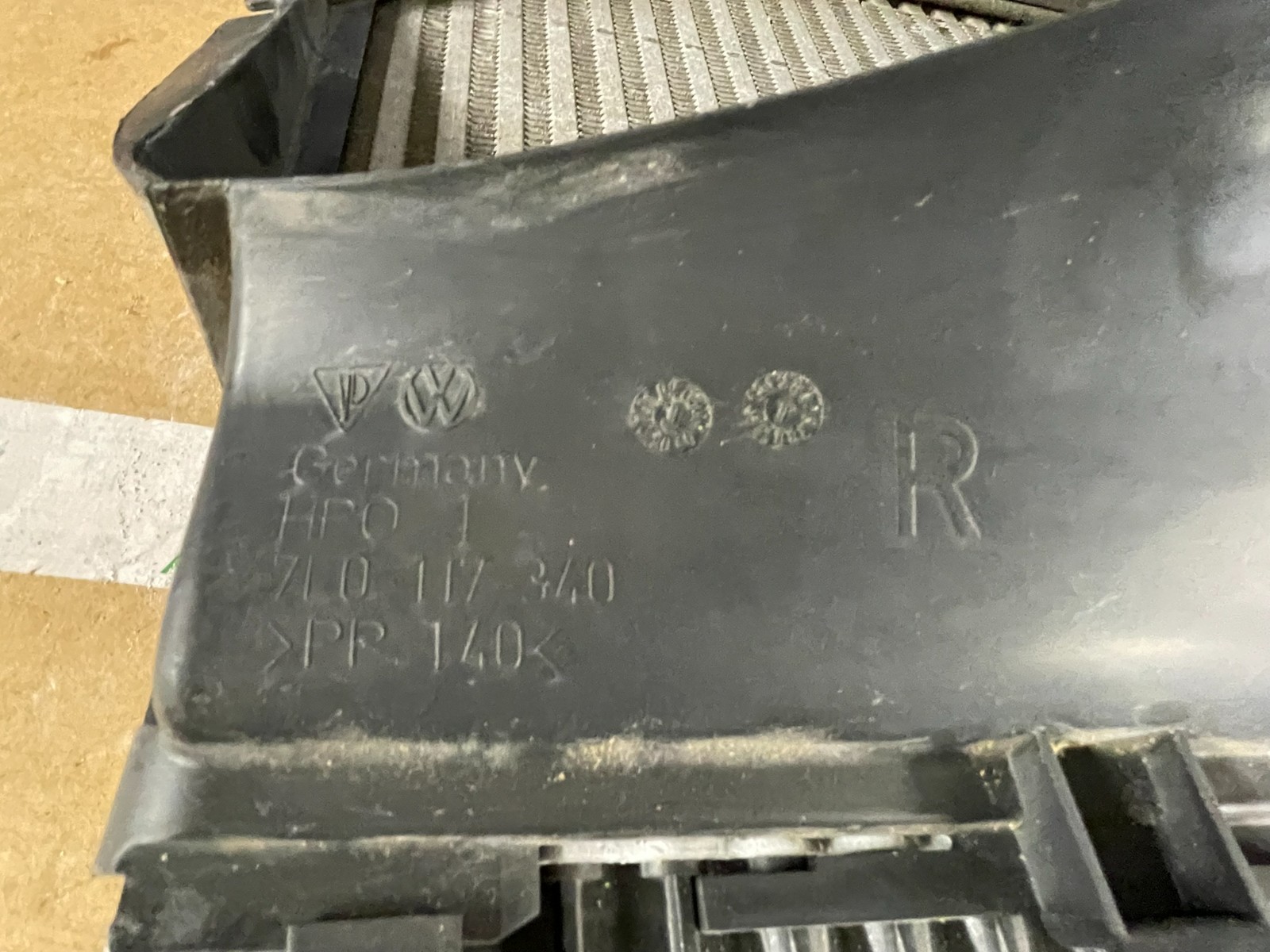 AUDI Q7 VW TOUAREG TURBOKÜHLER RECHTS 7L0145804 = 7L0145804A = 7P6145804A , F, C - Obrázek 14