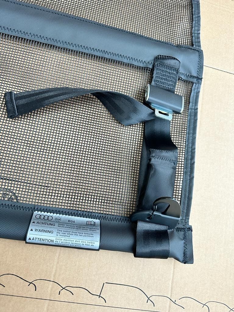 AUDI Q8 4M TRENNNETZ KOFFERRAUMNETZ HUNDESCHUTZ LADABDECKUNG 4M8861691 NEU ORIG. - Obrázek 5