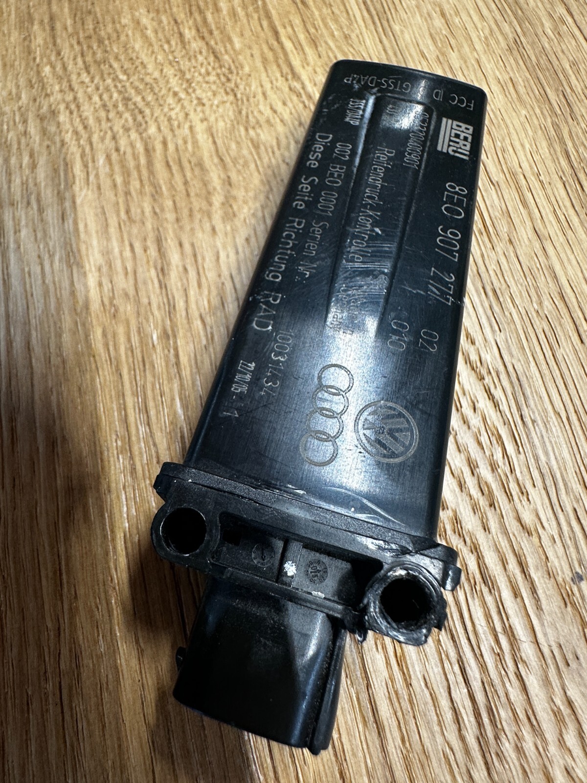 AUDI VW BENTLEY STEUERGERÄT REIFENDRUCKKONTROLLE REIFENDRUCK ANTENNE 8E0907277 - Obrázek 15