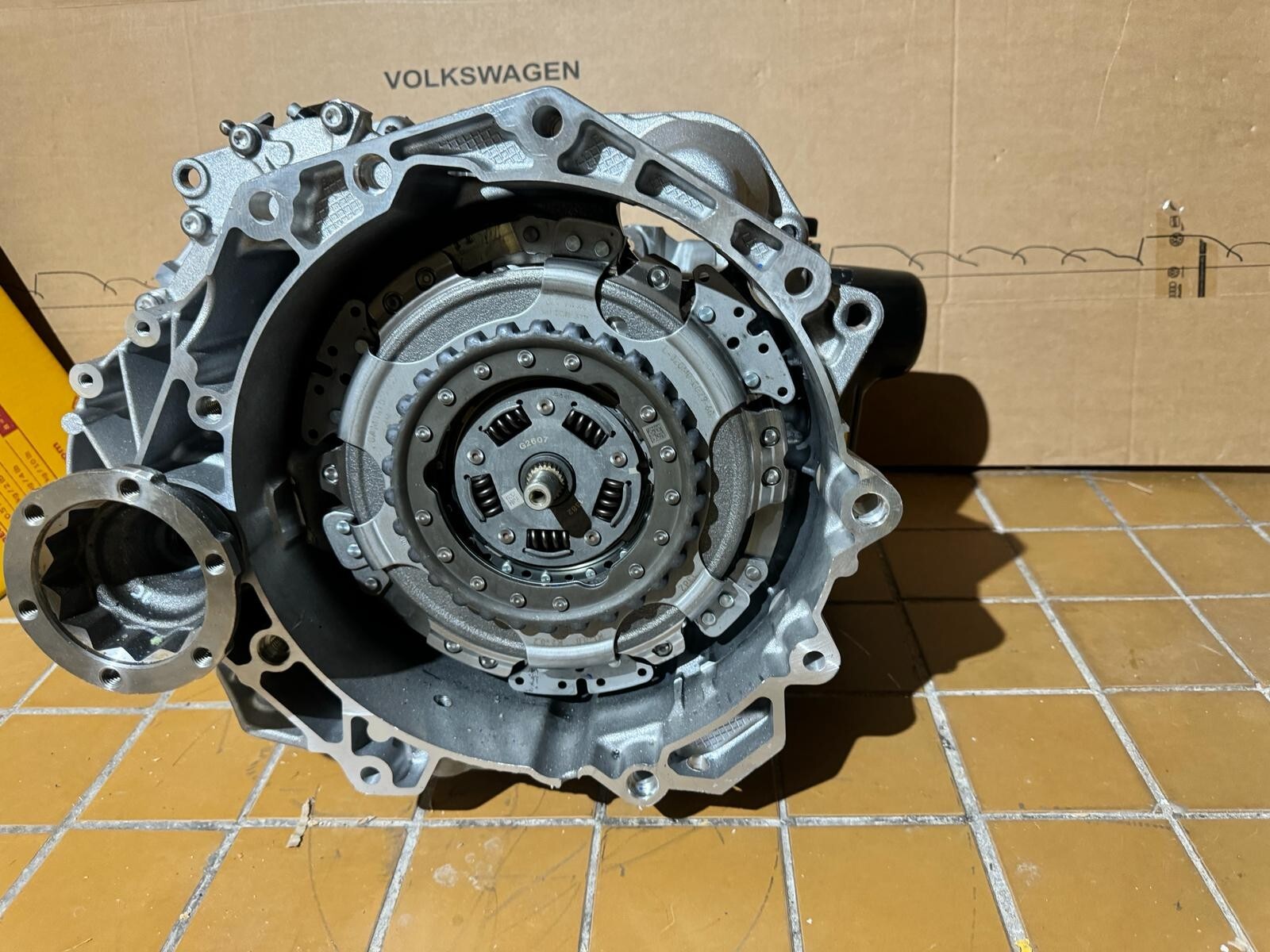 AUDI VW SKODA SEAT 7 GANG AUTOMATIKGETRIEBE GETRIEBE: URF ORIG.NEU GEAR BOX URF - Obrázek 4