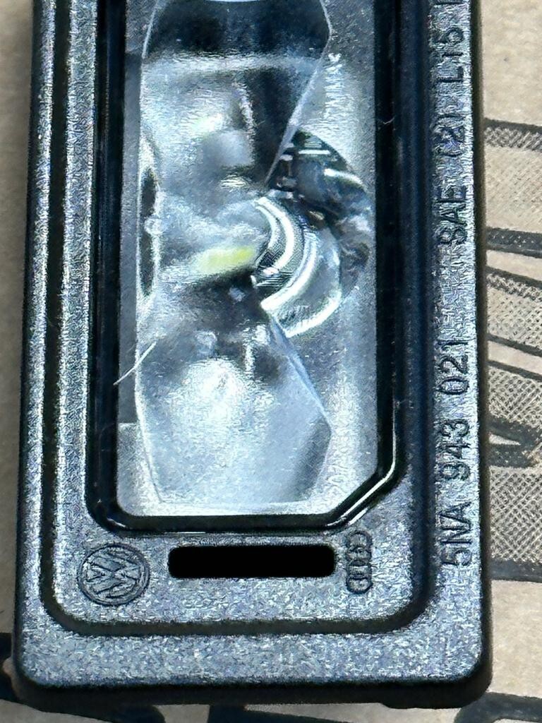 AUDI VW SKODA SEAT LED KENNZEICHEN LEUCHTE LED 5NA943021 - 5NA 943 021 ORIG.NEU! - Obrázek 7