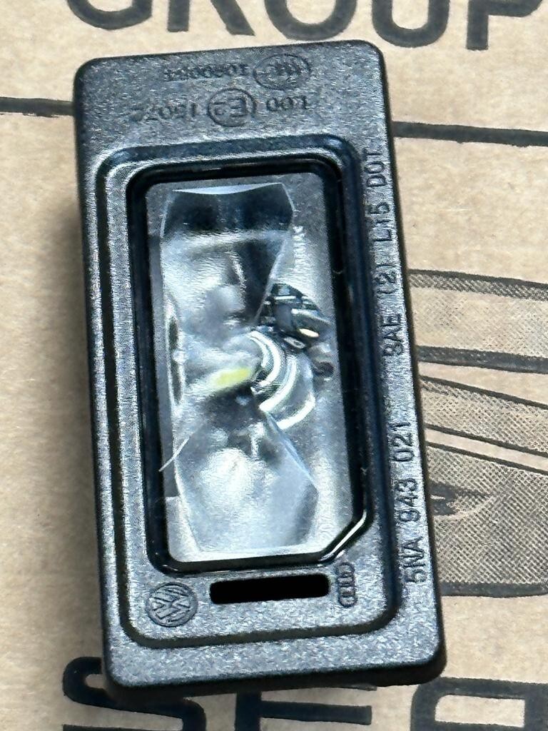 AUDI VW SKODA SEAT LED KENNZEICHEN LEUCHTE LED 5NA943021 - 5NA 943 021 ORIG.NEU! - Obrázek 10