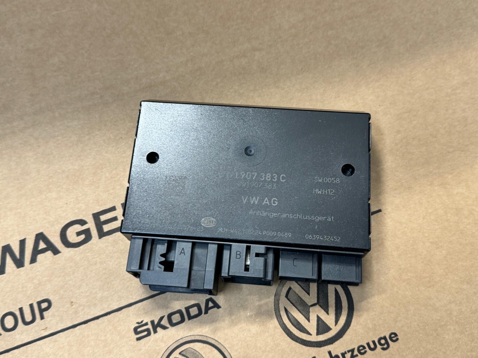 AUDI, VW TOUAREG ANHÄNGERKUPPLUNG STEUERGERÄT 8W1907383C ORIGINAL NEU!!! - Obrázek 12