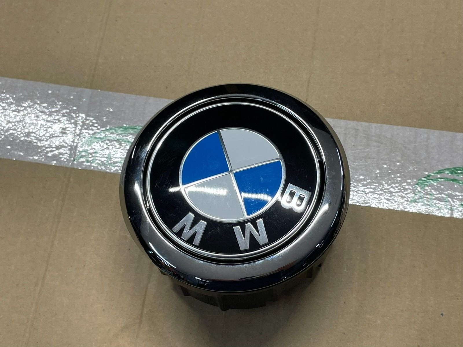 BMW 1 ER F20 HECKKLAPPE EMBLEMBETÄTIGUNG SCHLIESSSYSTEM 51247270728 TEST CAR BMW - Obrázek 9