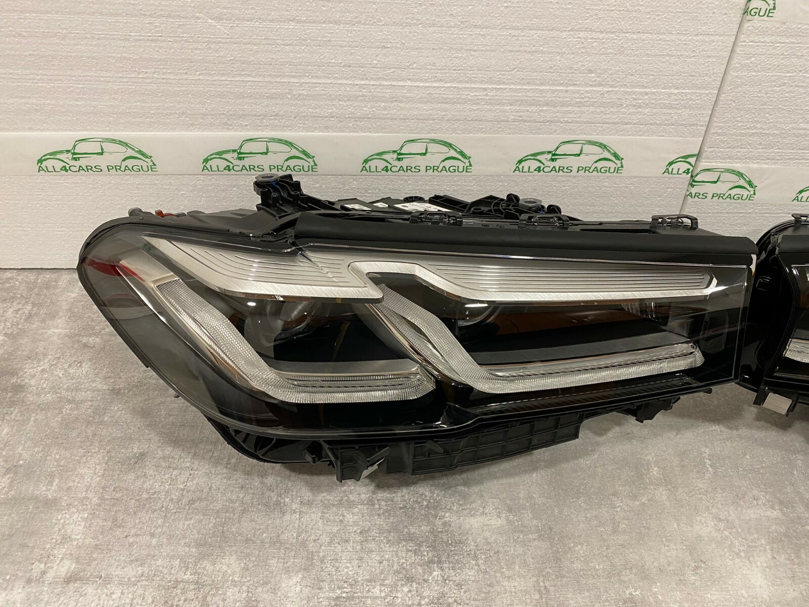 BMW G30/G31 FULL LED HEADLIGHT SET R+L 9850601-05 / 9850602-05 ORIG. NEU!!! - Obrázek 3