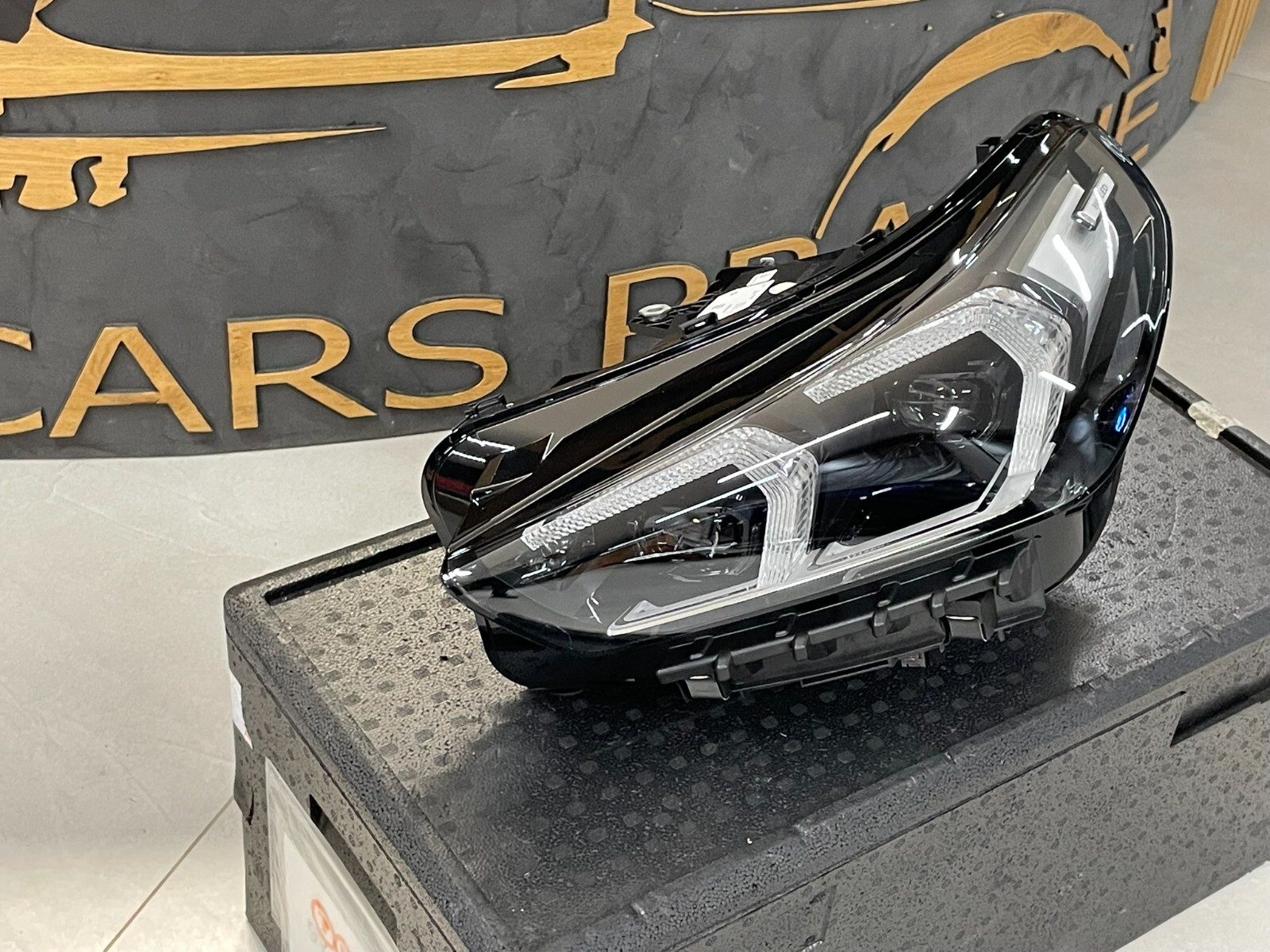 BMW X1 U11 FRONTSCHEINWERFER 5A5BD47-02 LINKS VORNE KOMPLET ORIGINAL BMW NEU !! - Obrázek 3