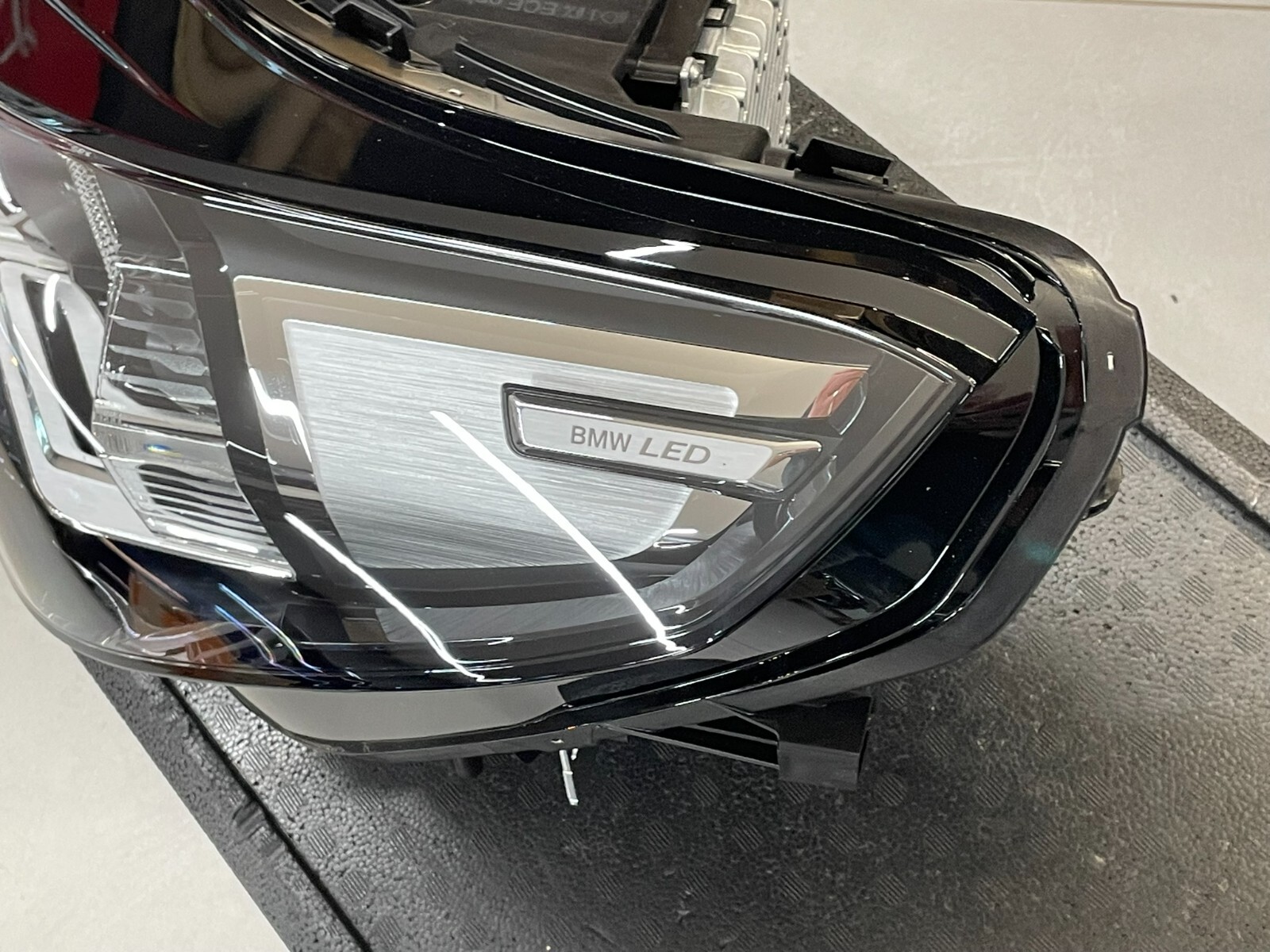 BMW X1 U11 FRONTSCHEINWERFER 5A5BD47-02 LINKS VORNE KOMPLET ORIGINAL BMW NEU !! - Obrázek 4