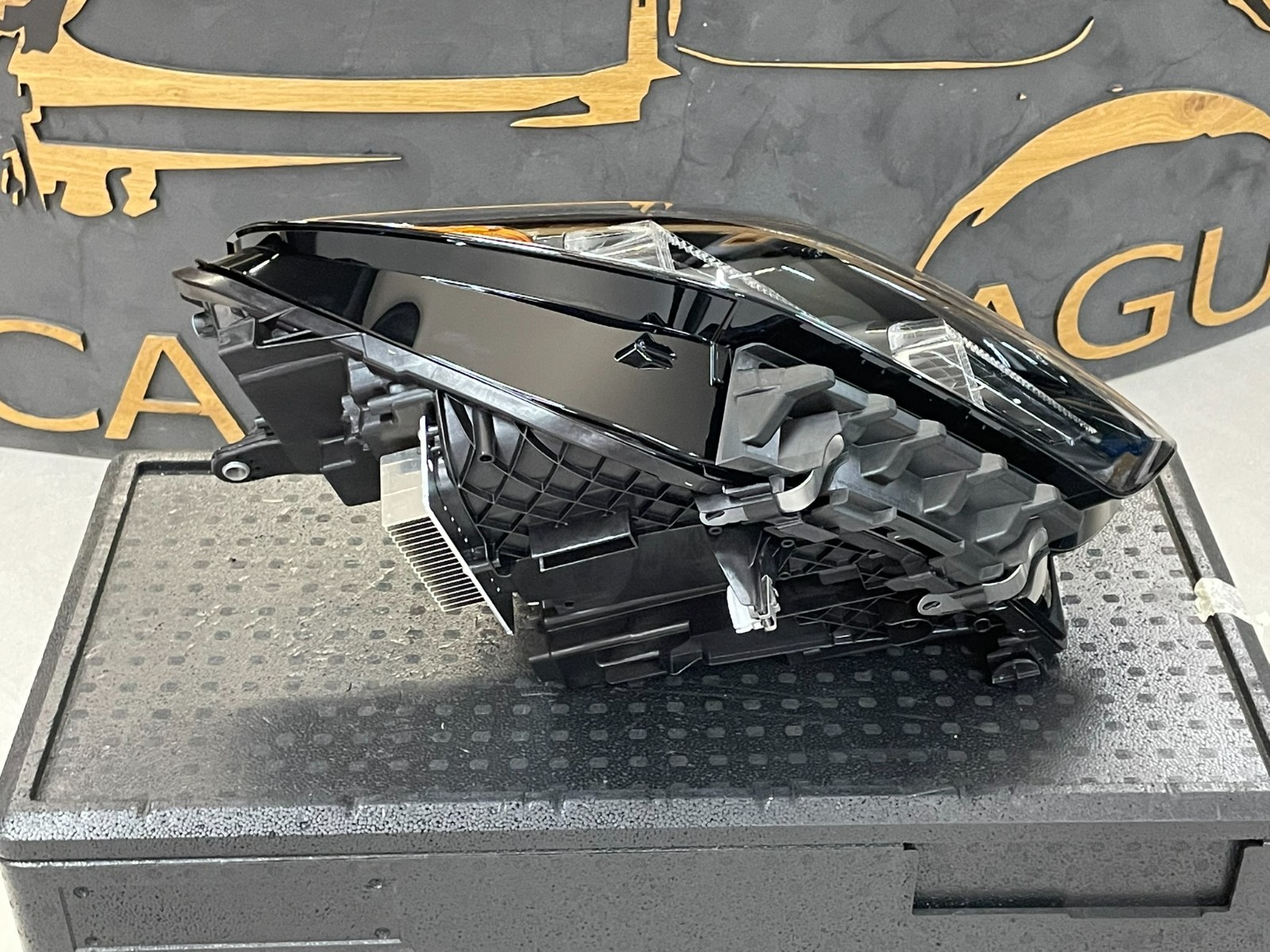 BMW X1 U11 HEADLIGHT FRONT R USA MODEL 5A9A234-01 , 1EX 017.426-2 - ORIG.BMW NEW - Obrázek 12