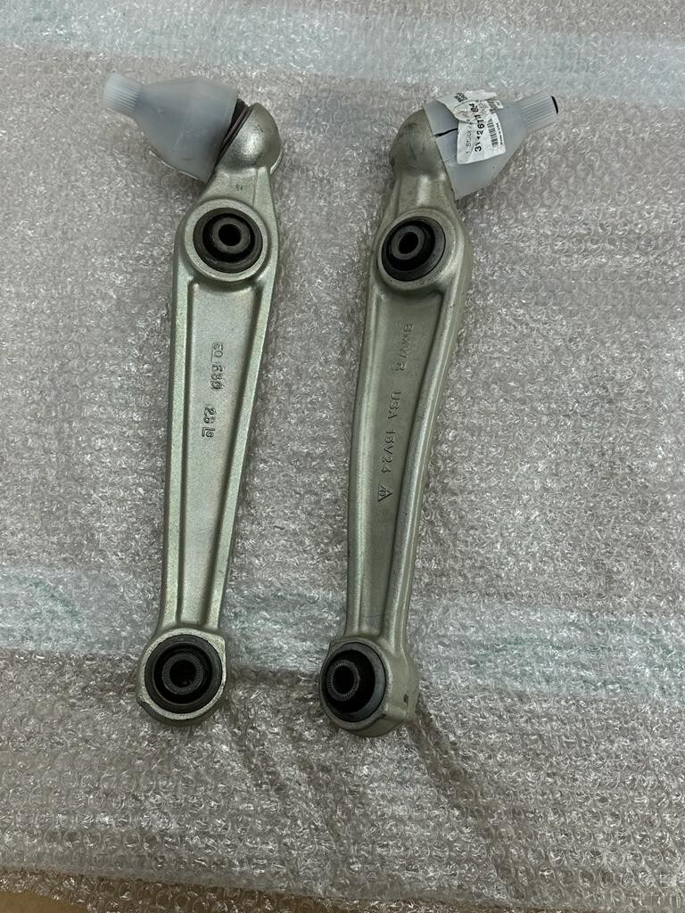 BMW X5 E70 X6 E71 E72 QUERLENKER UNTEN MIT GUMMILAGER RECHTS 31126771894 OE BMW - Obrázek 8