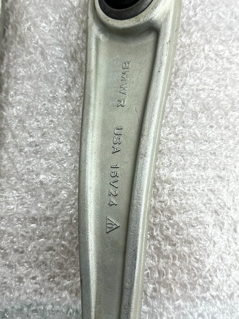 BMW X5 E70 X6 E71 E72 QUERLENKER UNTEN MIT GUMMILAGER RECHTS 31126771894 OE BMW - Obrázek 9