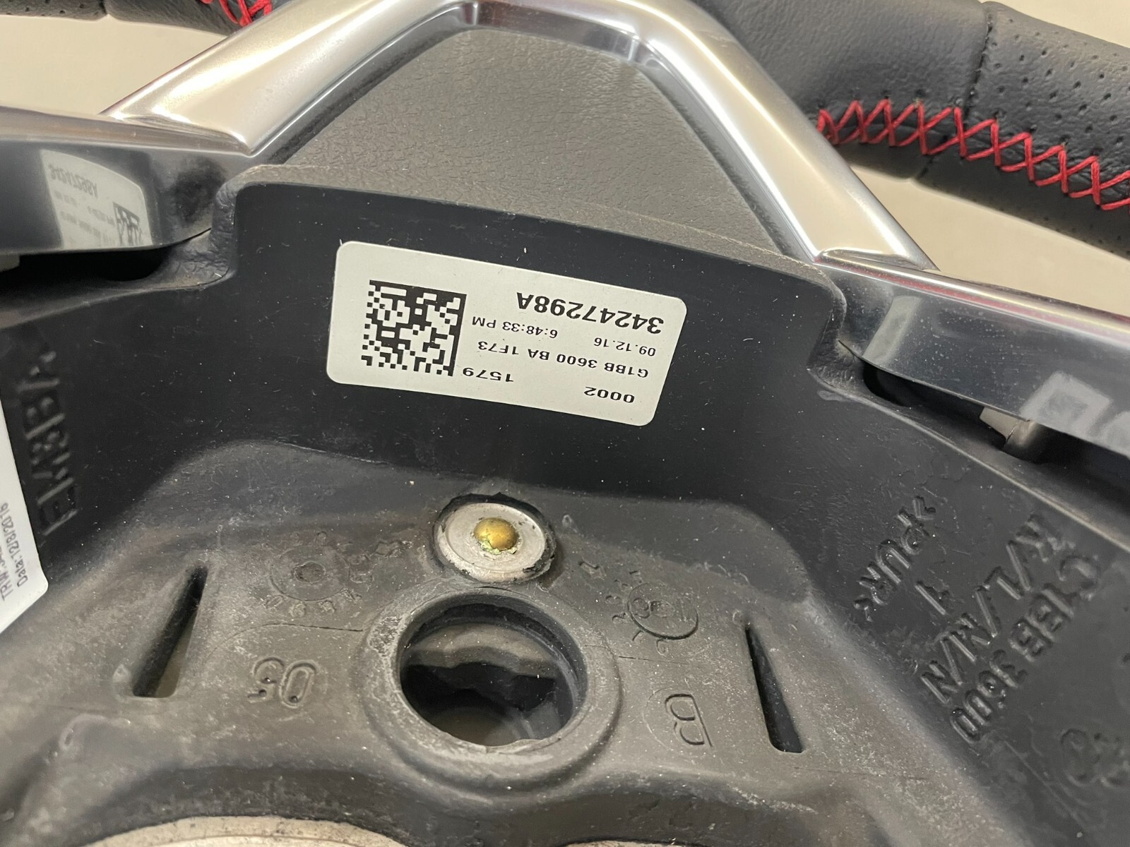 FORD FIESTA MULTIFUNKTIONAL SPORT LEDER LENKRAD G1BB3600BA FAST NEU d v Test Car - Obrázek 16