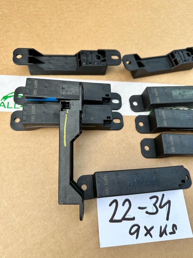 MERCEDES BENZ ANTENNENVERSTÄRKER A2059053005 ORIG.FAST NEU-DEMONT V.NEU TEST CAR - Obrázek 15