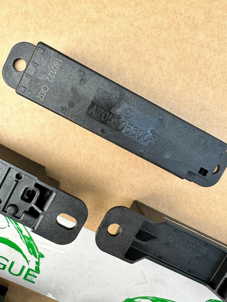 MERCEDES BENZ ANTENNENVERSTÄRKER A2059053005 ORIG.FAST NEU-DEMONT V.NEU TEST CAR - Obrázek 5