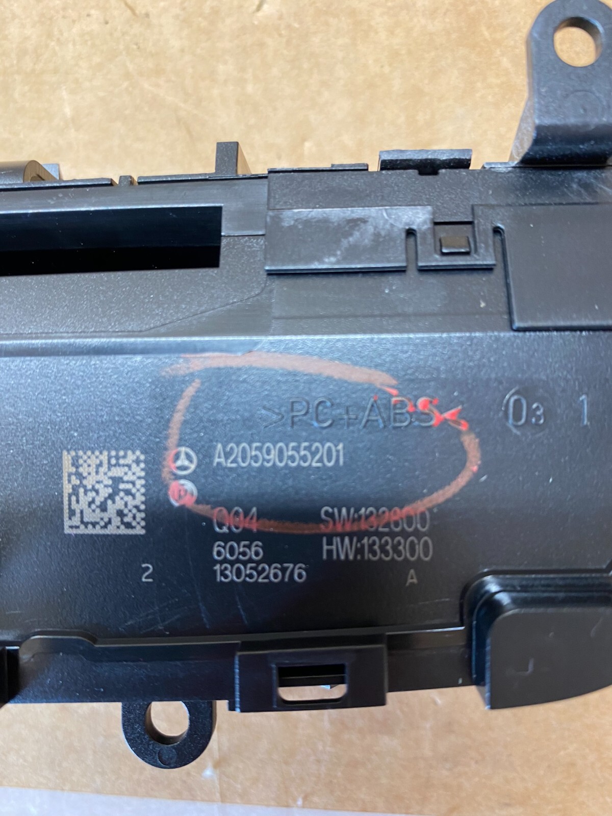 MERCEDES-BENZ C-KLASSE NAVIGATION RADIO MEDIA BEDIENFELD A2059055201 ORIG.NEU!! - Obrázek 7